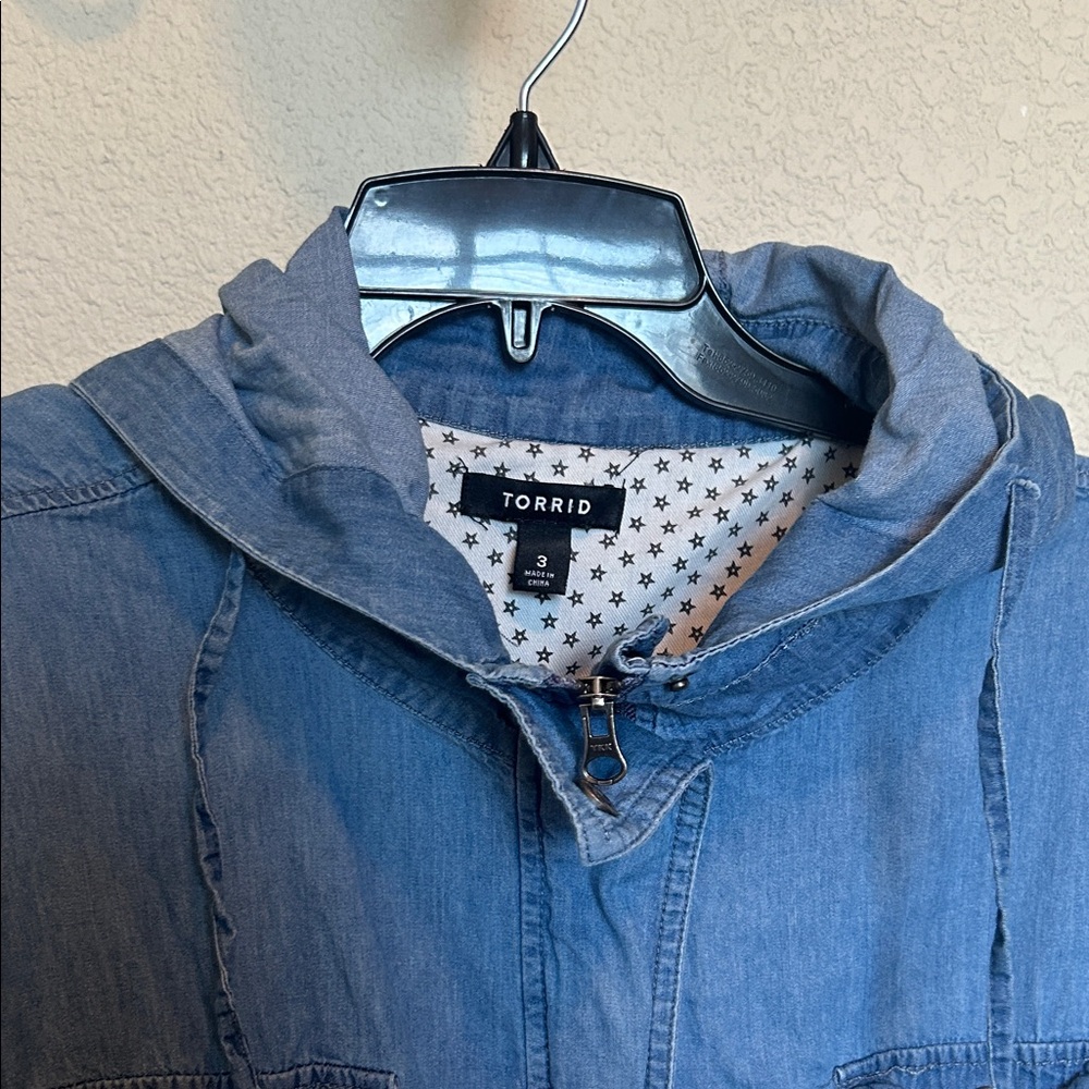 Torrid Denim Jacket with Star Pattern - Picture 3 of 7